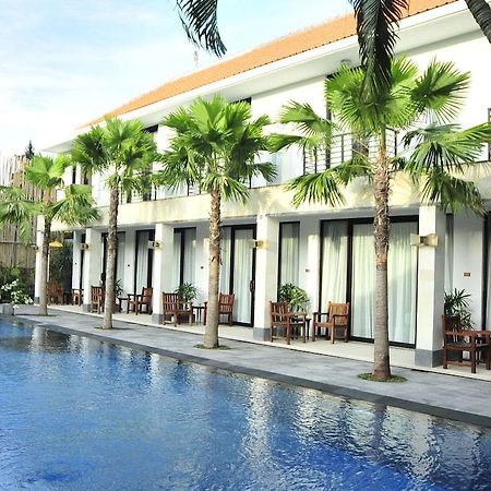 Puri Maharani Boutique Hotel Денпасар Экстерьер фото
